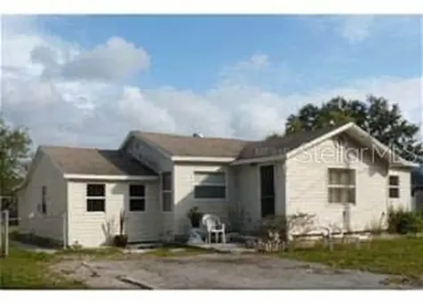 2505 3rd Street E Bradenton FL 34208