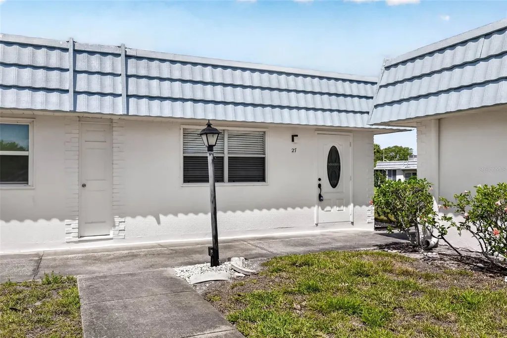 1801 Bedford Lane Sun City Center FL 33573