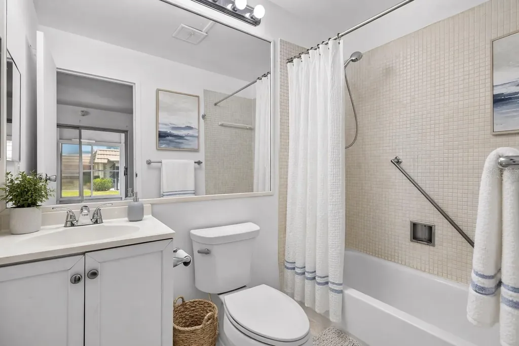 1801 Bedford Lane Sun City Center FL 33573