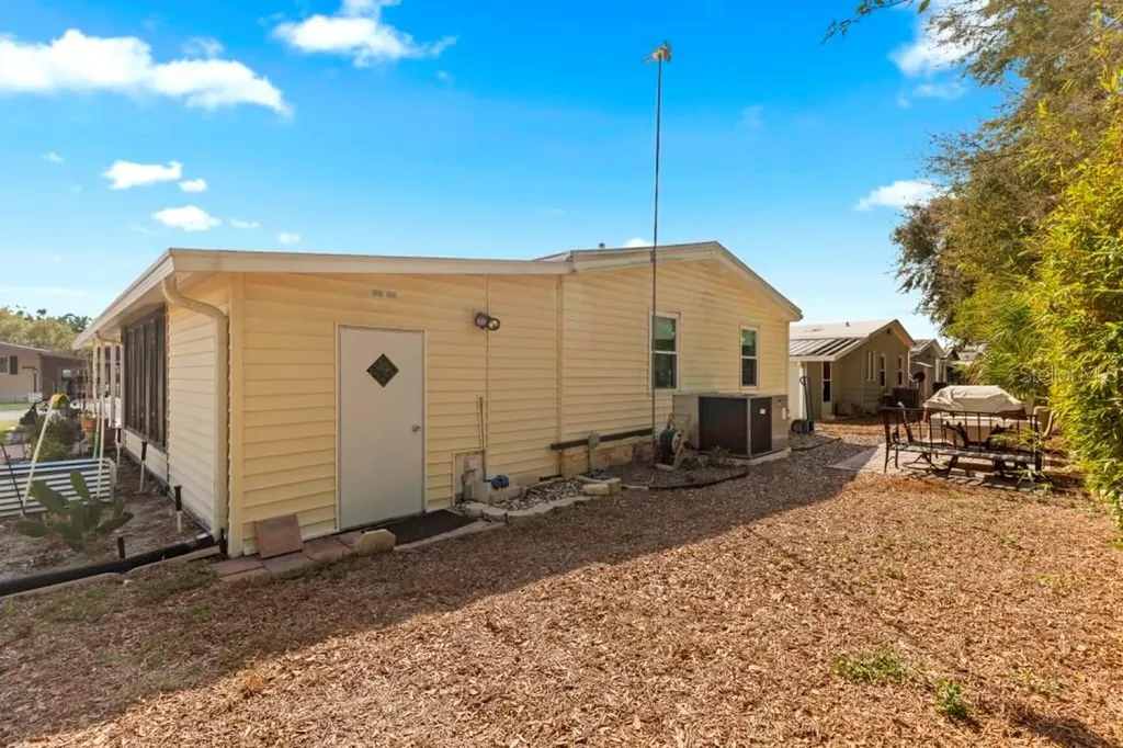 35057 Mcculloughs Leap Zephyrhills FL 33541
