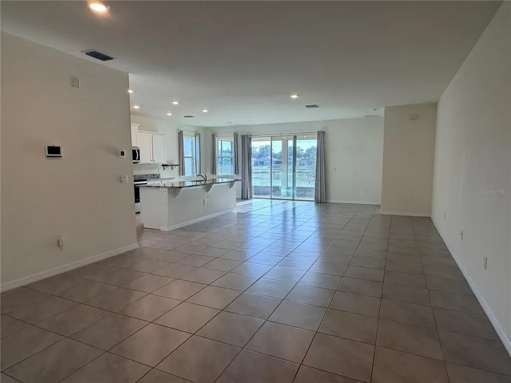 8313 Wheat Stone Drive Zephyrhills FL 33540