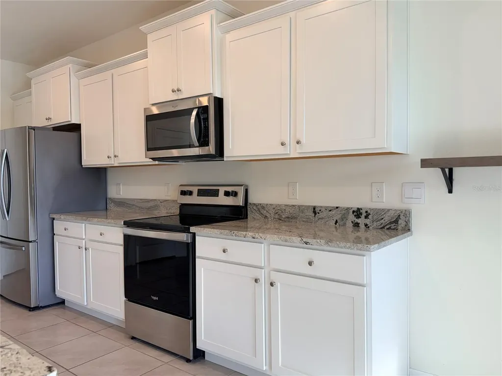8313 Wheat Stone Drive Zephyrhills FL 33540