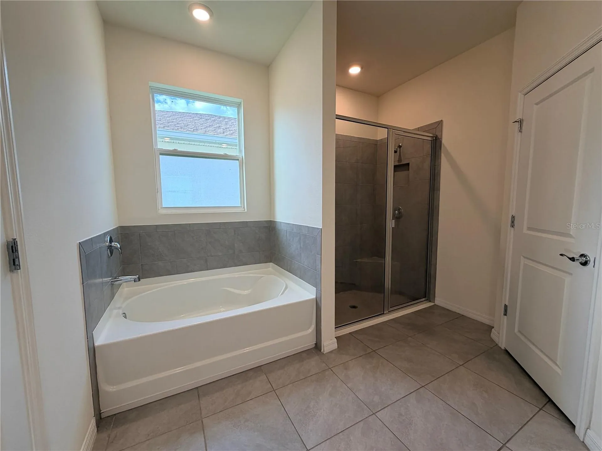 8313 Wheat Stone Drive Zephyrhills FL 33540