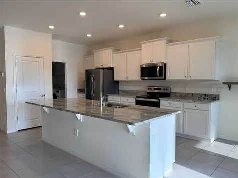 8313 Wheat Stone Drive Zephyrhills FL 33540