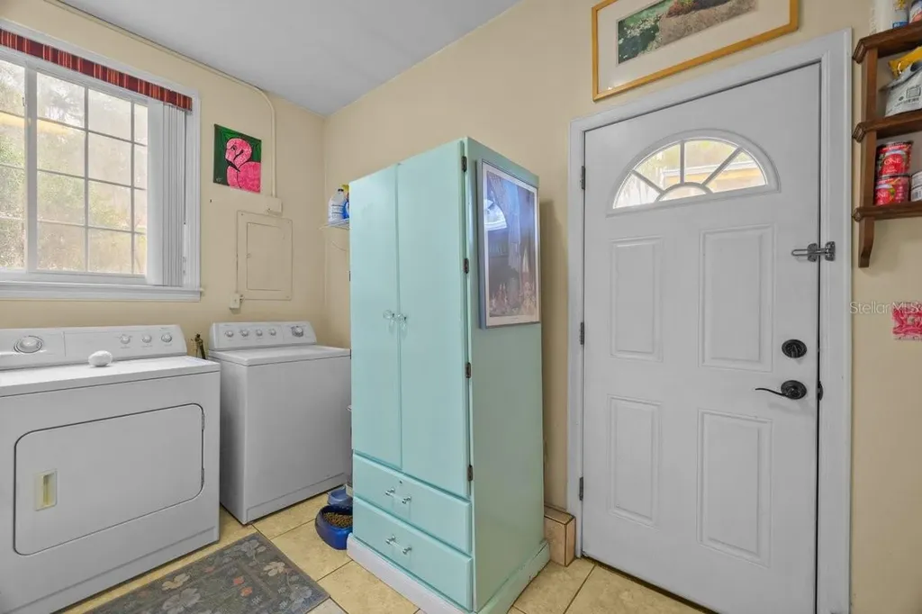 101 Orange Street Satsuma FL 32189