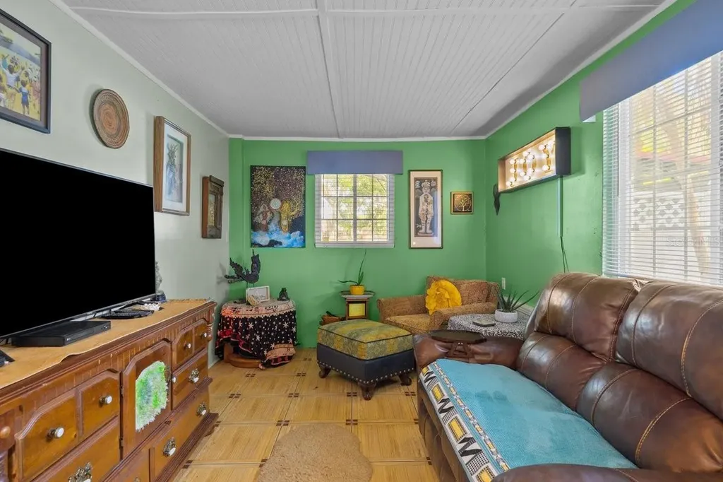 101 Orange Street Satsuma FL 32189