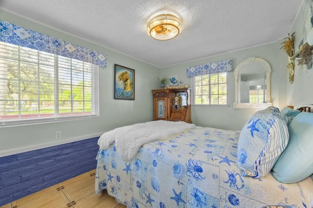 101 Orange Street Satsuma FL 32189