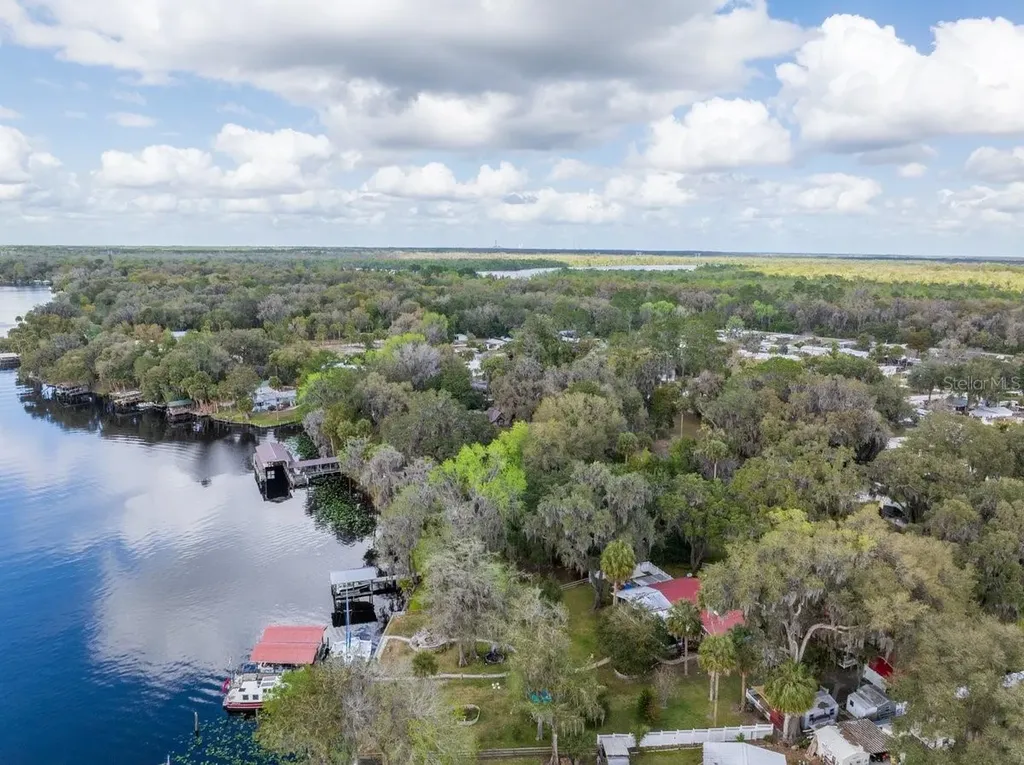 101 Orange Street Satsuma FL 32189