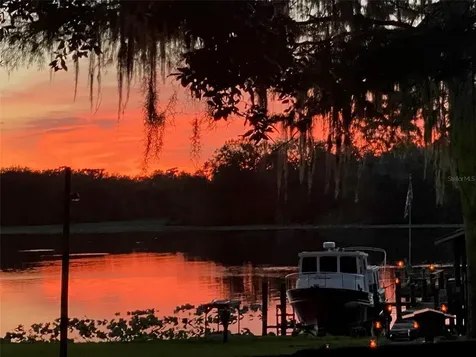 101 Orange Street Satsuma FL 32189