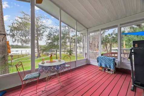 101 Orange Street Satsuma FL 32189