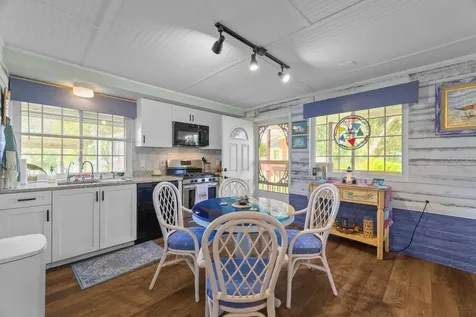 101 Orange Street Satsuma FL 32189