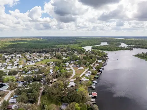 101 Orange Street Satsuma FL 32189