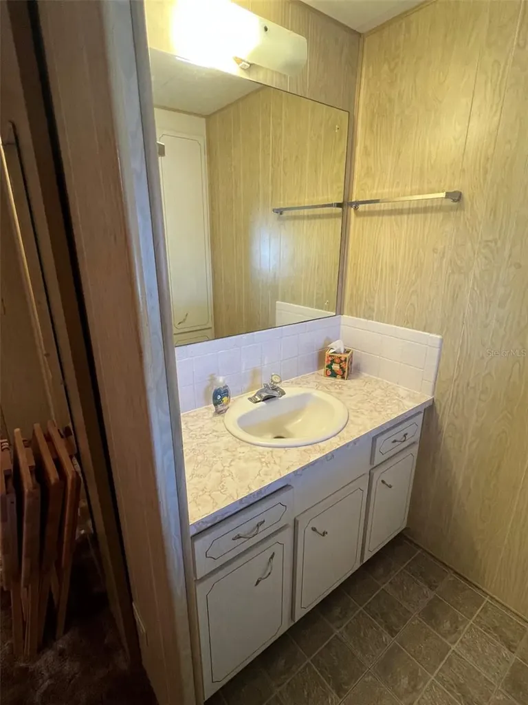 19 Pindo Palm Street W Largo FL 33770