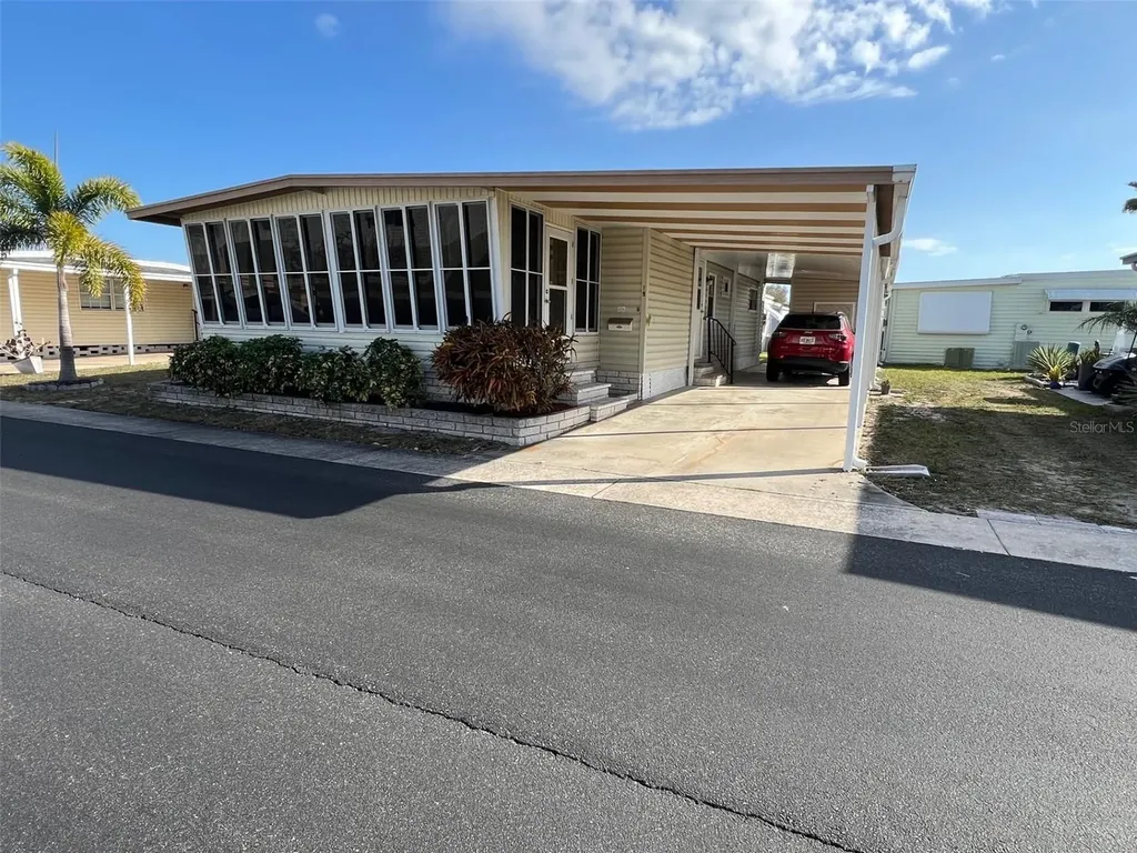 19 Pindo Palm Street W Largo FL 33770
