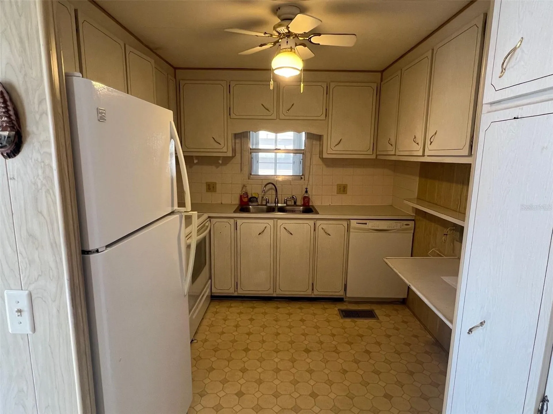 19 Pindo Palm Street W Largo FL 33770