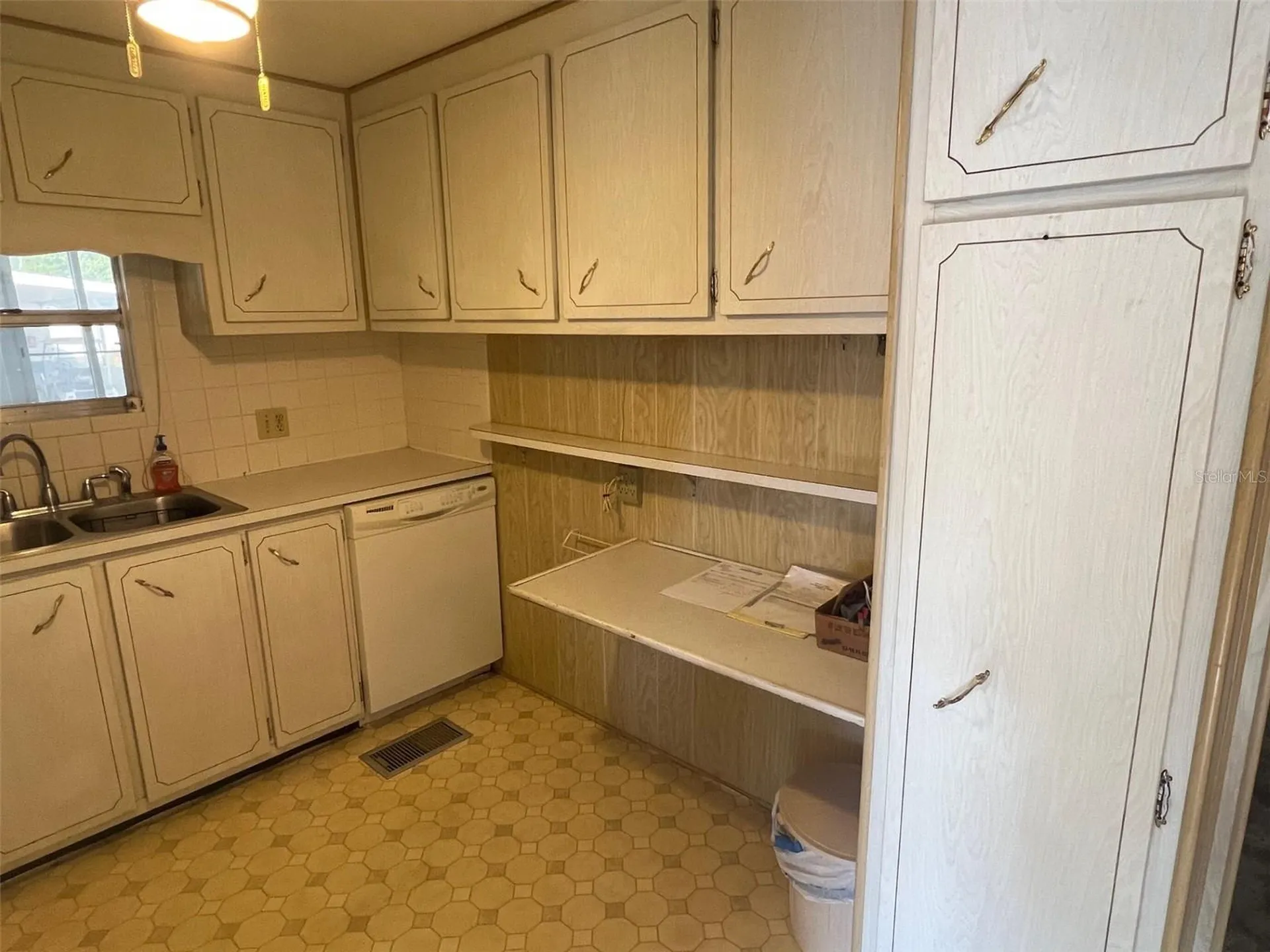 19 Pindo Palm Street W Largo FL 33770