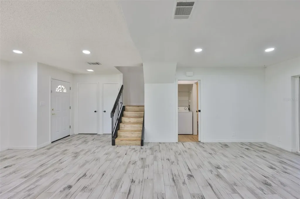 14805 Lake Forest Drive Lutz FL 33559
