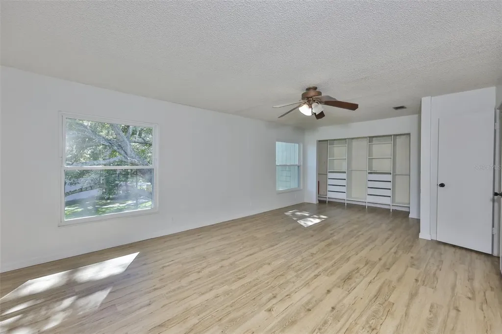 14805 Lake Forest Drive Lutz FL 33559