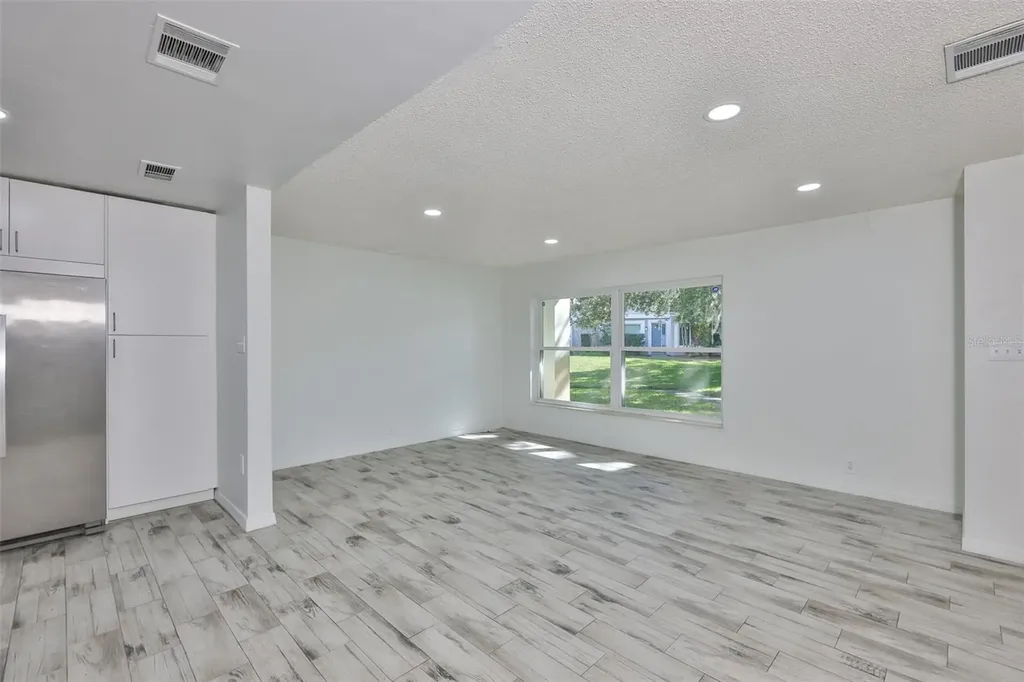 14805 Lake Forest Drive Lutz FL 33559