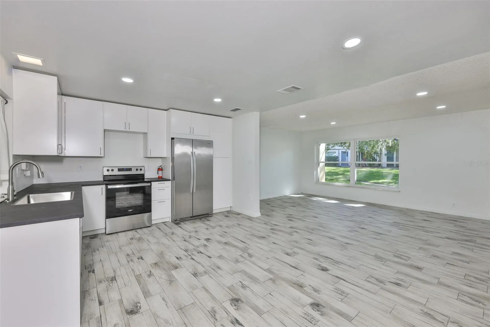 14805 Lake Forest Drive Lutz FL 33559