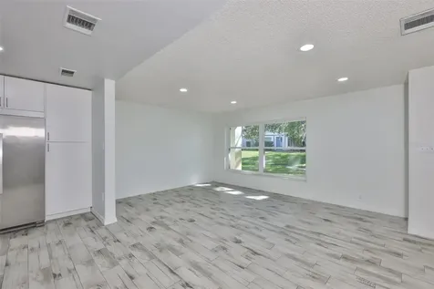 14805 Lake Forest Drive Lutz FL 33559