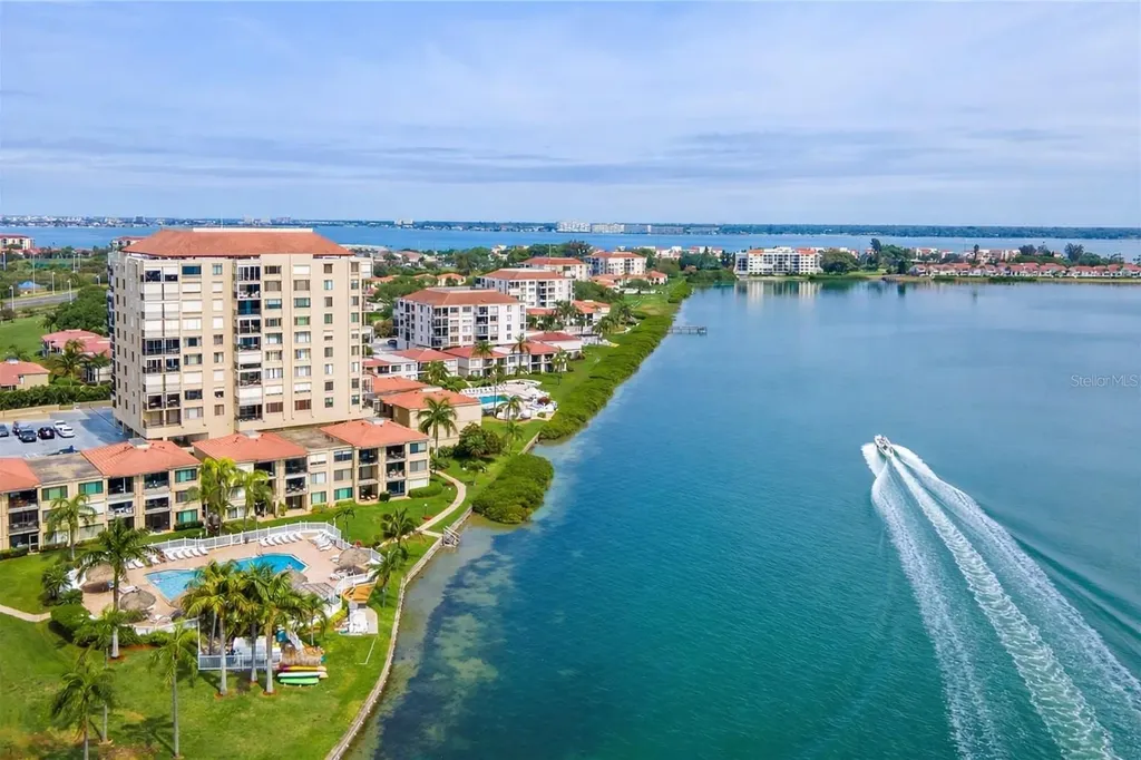 6372 Palma Del Mar Boulevard S St Petersburg FL 33715