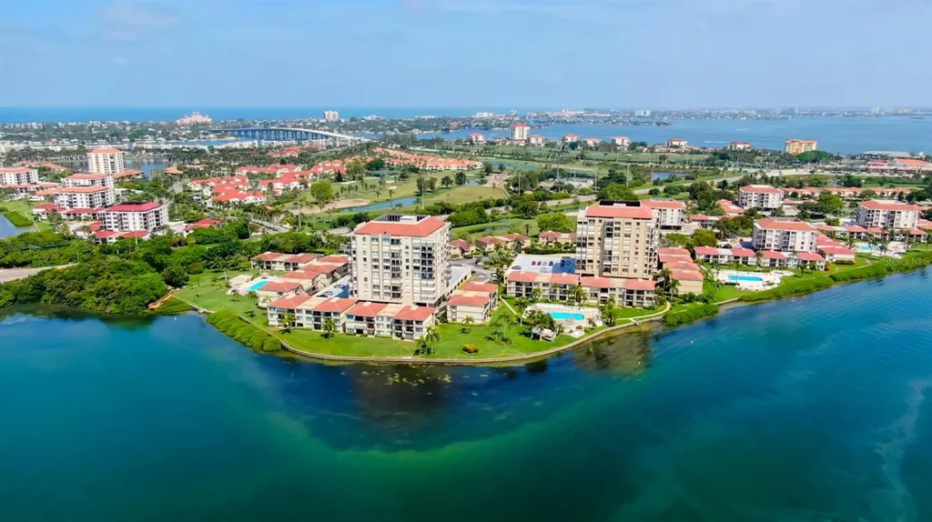 6372 Palma Del Mar Boulevard S St Petersburg FL 33715