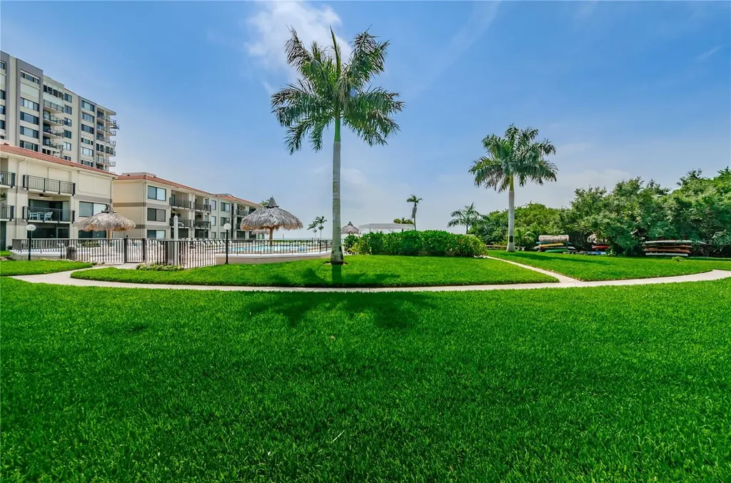 6372 Palma Del Mar Boulevard S St Petersburg FL 33715