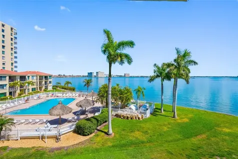 6372 Palma Del Mar Boulevard S St Petersburg FL 33715