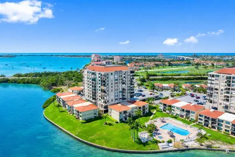 6372 Palma Del Mar Boulevard S St Petersburg FL 33715
