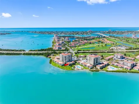 6372 Palma Del Mar Boulevard S St Petersburg FL 33715