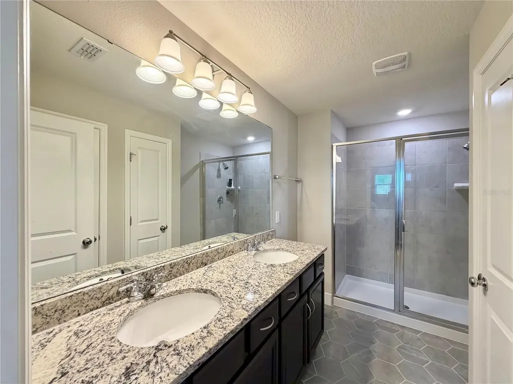 2663 Mead Avenue St Cloud FL 34771