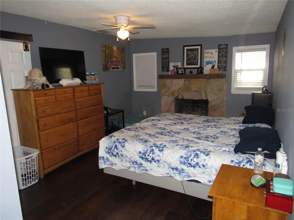 330 Moccasin Hollow Road Lithia FL 33547