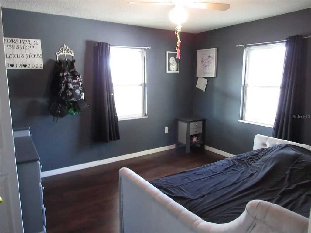 330 Moccasin Hollow Road Lithia FL 33547