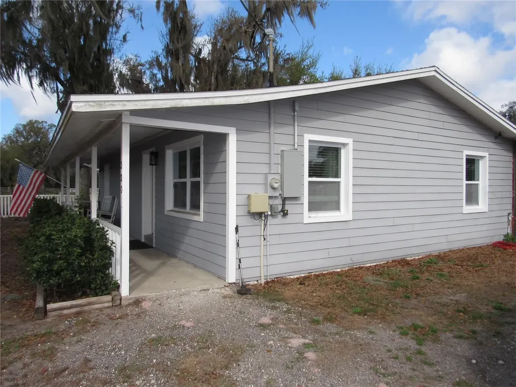 330 Moccasin Hollow Road Lithia FL 33547