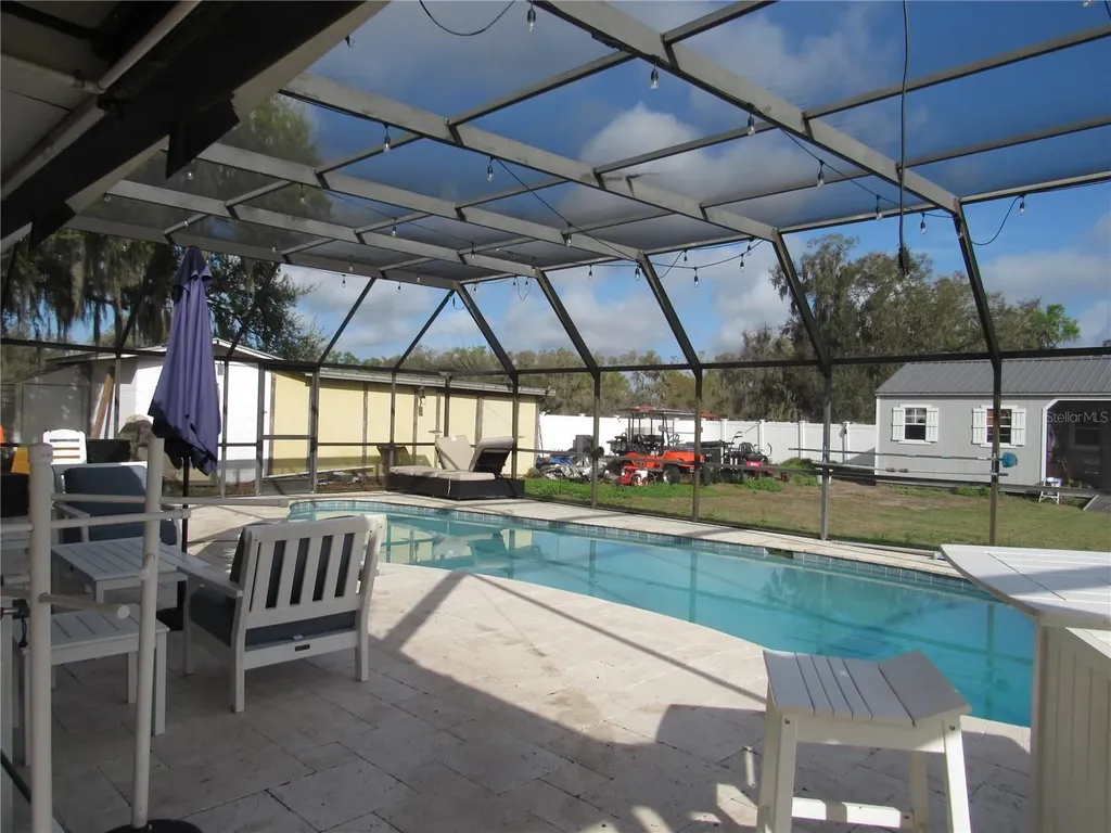 330 Moccasin Hollow Road Lithia FL 33547