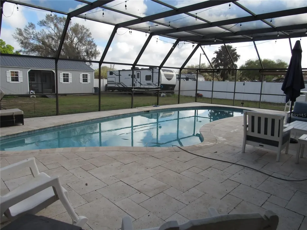 330 Moccasin Hollow Road Lithia FL 33547