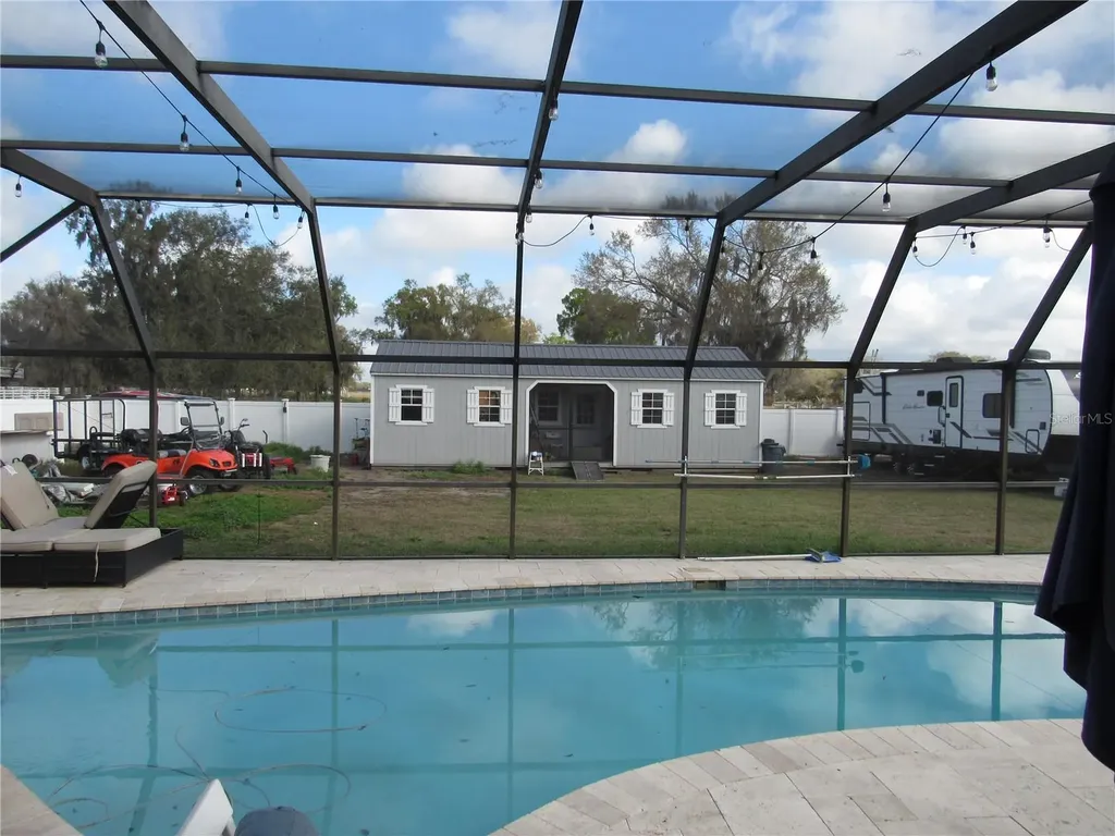330 Moccasin Hollow Road Lithia FL 33547