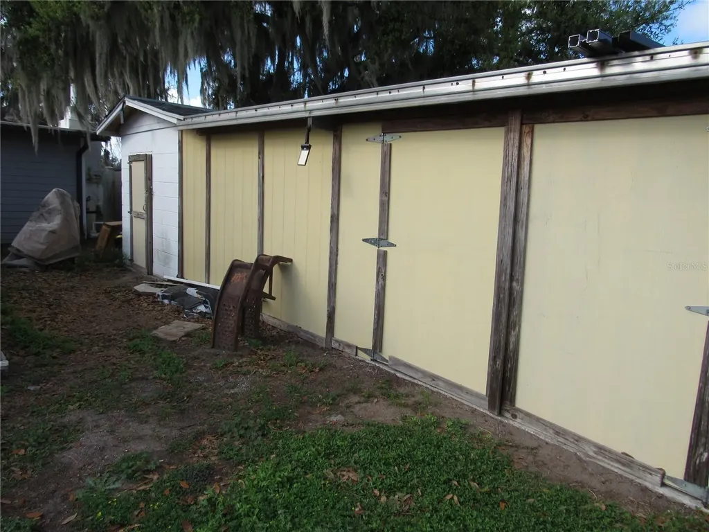 330 Moccasin Hollow Road Lithia FL 33547