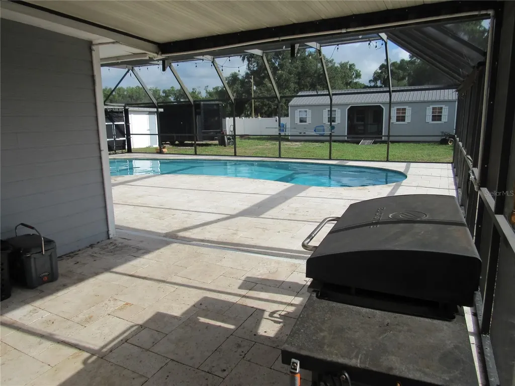 330 Moccasin Hollow Road Lithia FL 33547