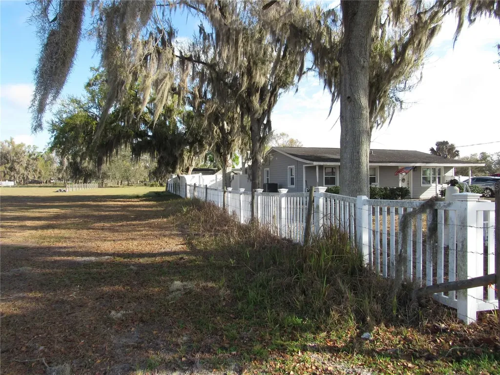 330 Moccasin Hollow Road Lithia FL 33547