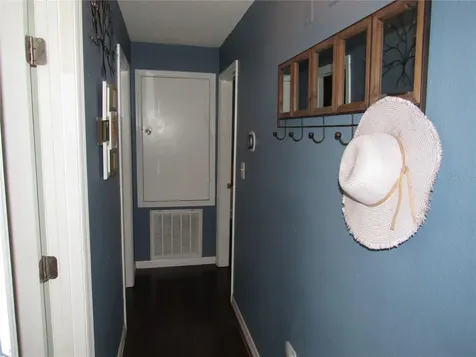 330 Moccasin Hollow Road Lithia FL 33547