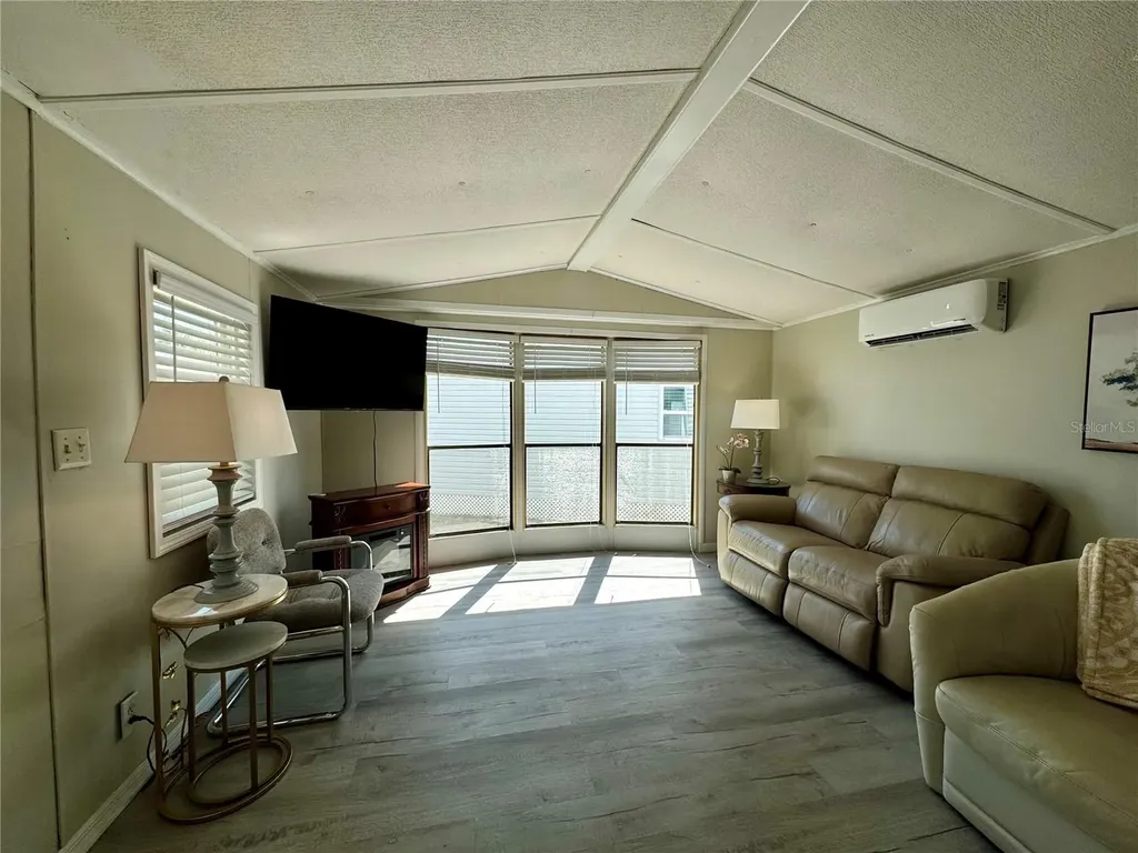 15010 113th Avenue N Largo FL 33774