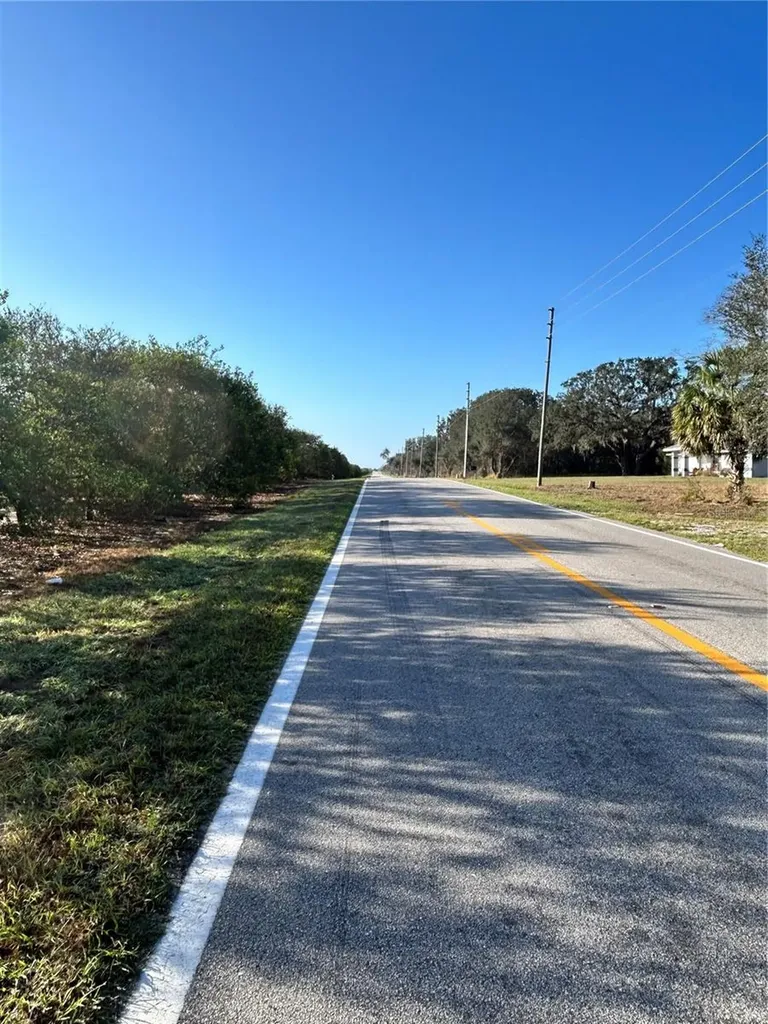2700 W Findley Road Avon Park FL 33825