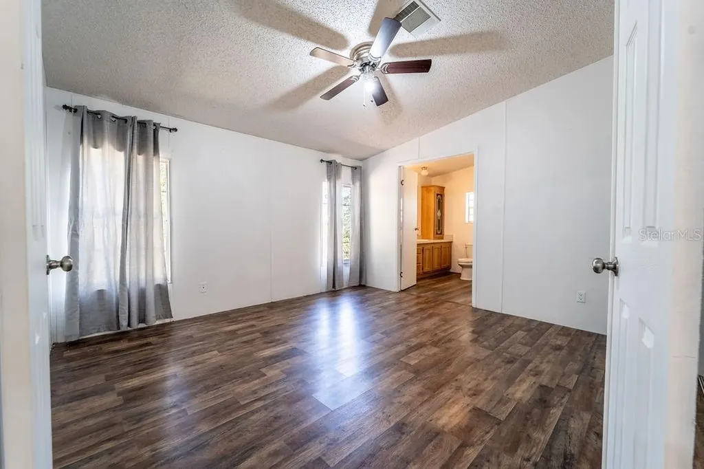 107 Golf Course Lane Crescent City FL 32112