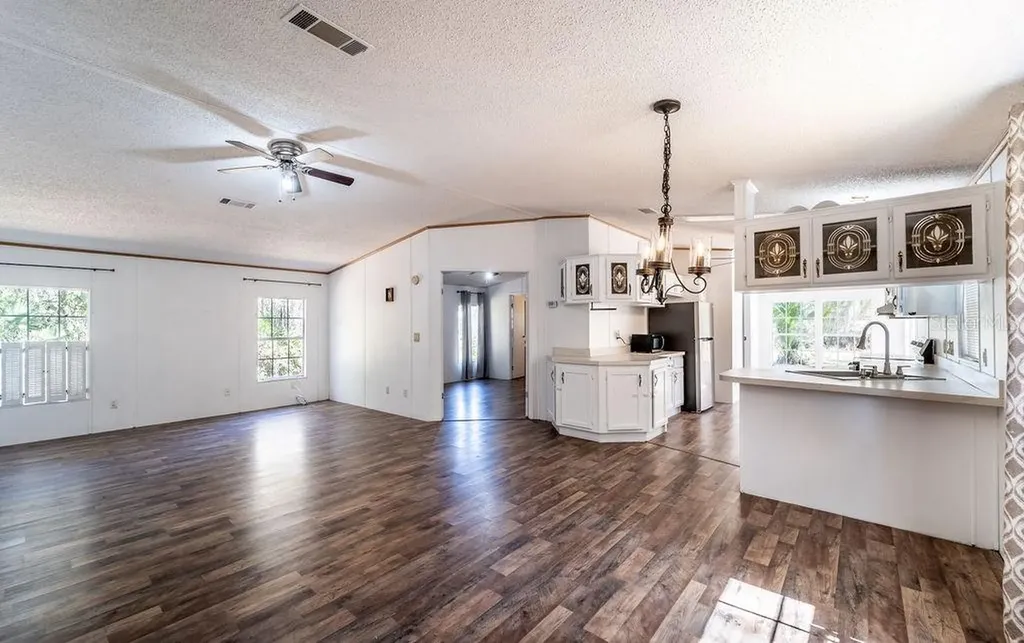 107 Golf Course Lane Crescent City FL 32112