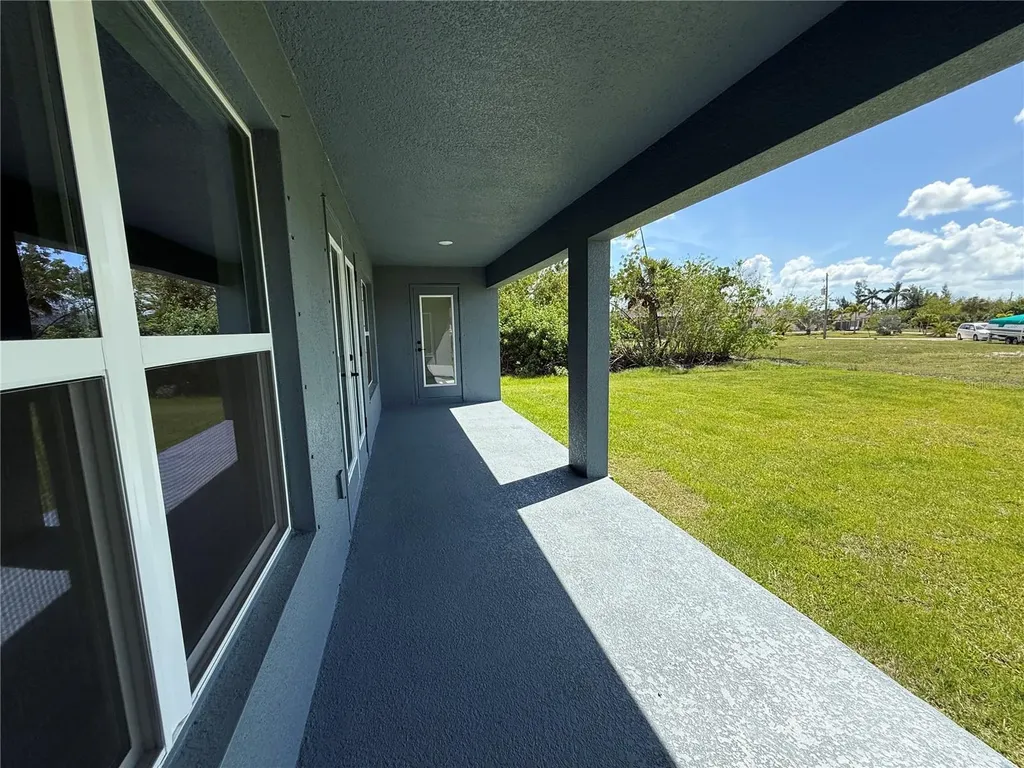 10443 Sunbury Drive Port Charlotte FL 33981