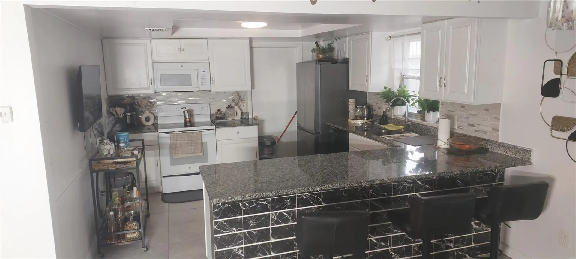 6122 Burhley Court Orlando FL 32809
