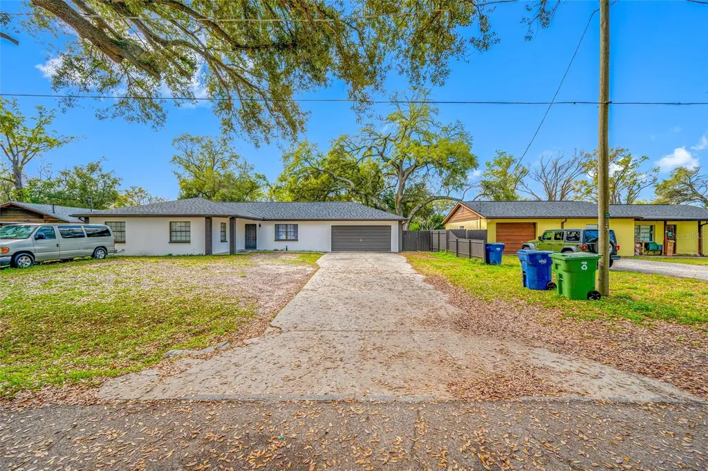 2814 W Powhatan Avenue Tampa FL 33614