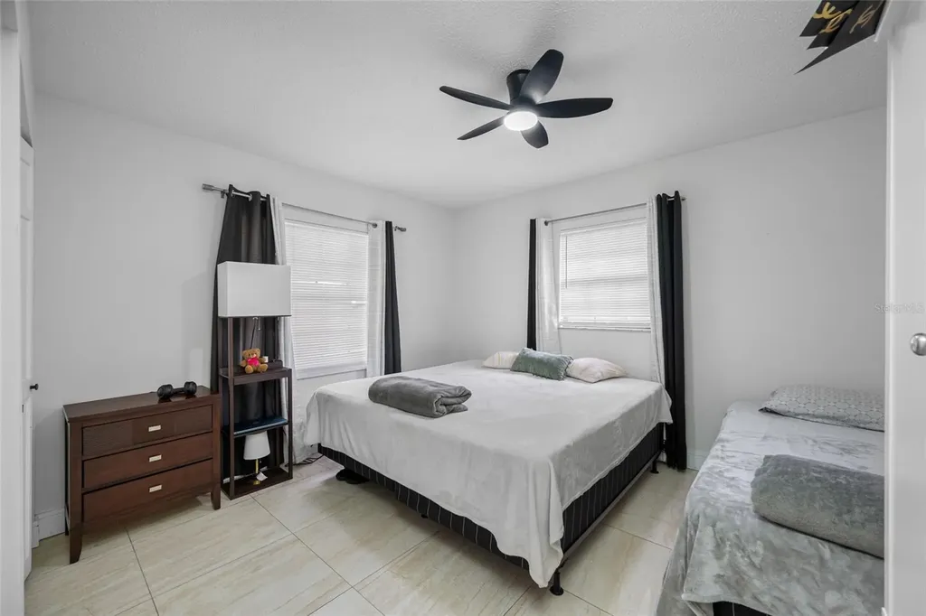 2814 W Powhatan Avenue Tampa FL 33614